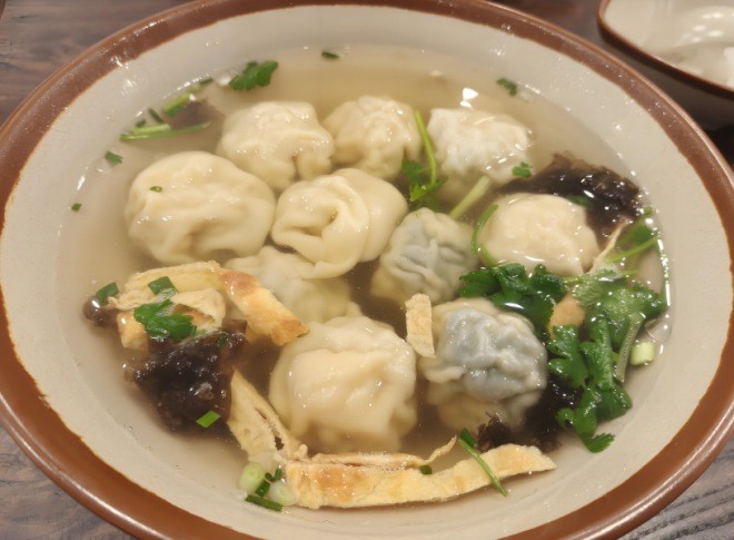 鲁滋味馄饨加盟