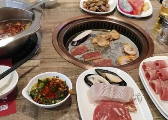 佰味龙自助火锅烤肉加盟