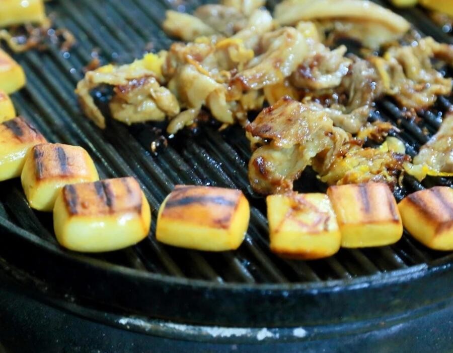 炙鲜馆烤肉加盟
