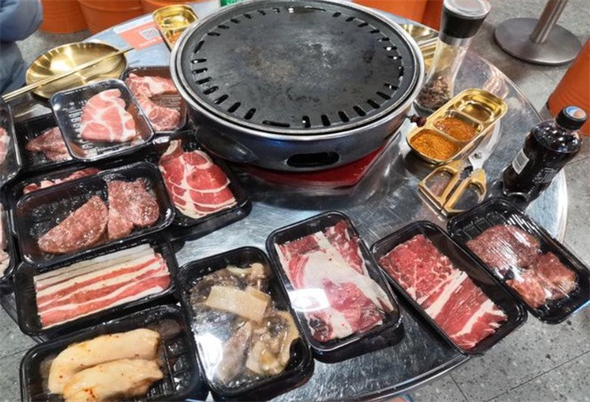 炎韩友烤牛肉韩料牛肠加盟