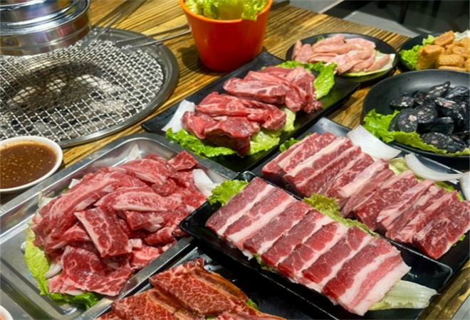 集合燥肉炭火烤肉 集合燥肉炭火烤肉
