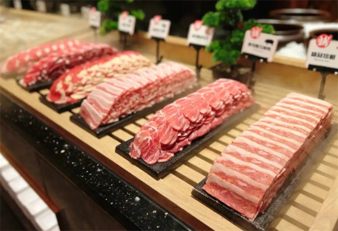 钱炙炭火烤肉 钱炙炭火烤肉
