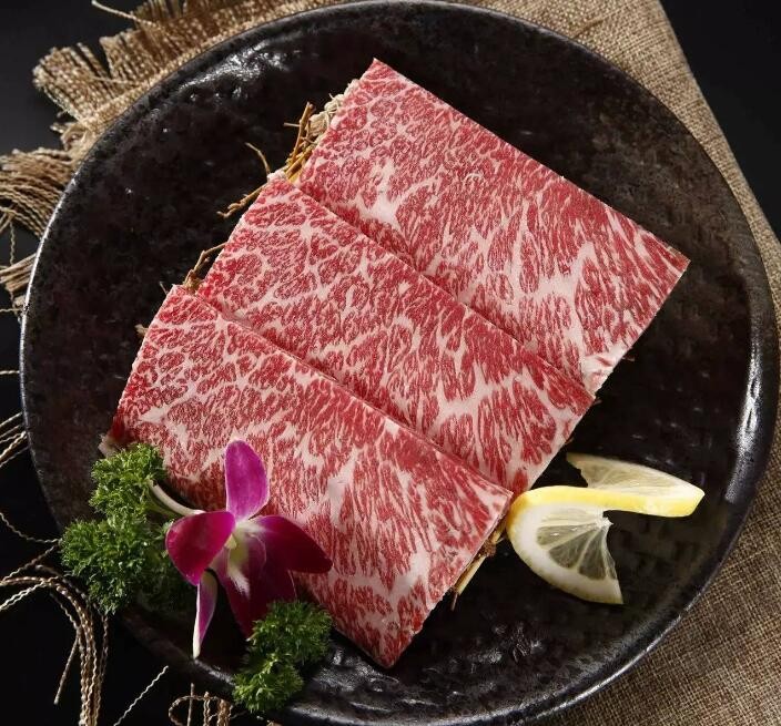 韩炉村炭烤黑牛加盟