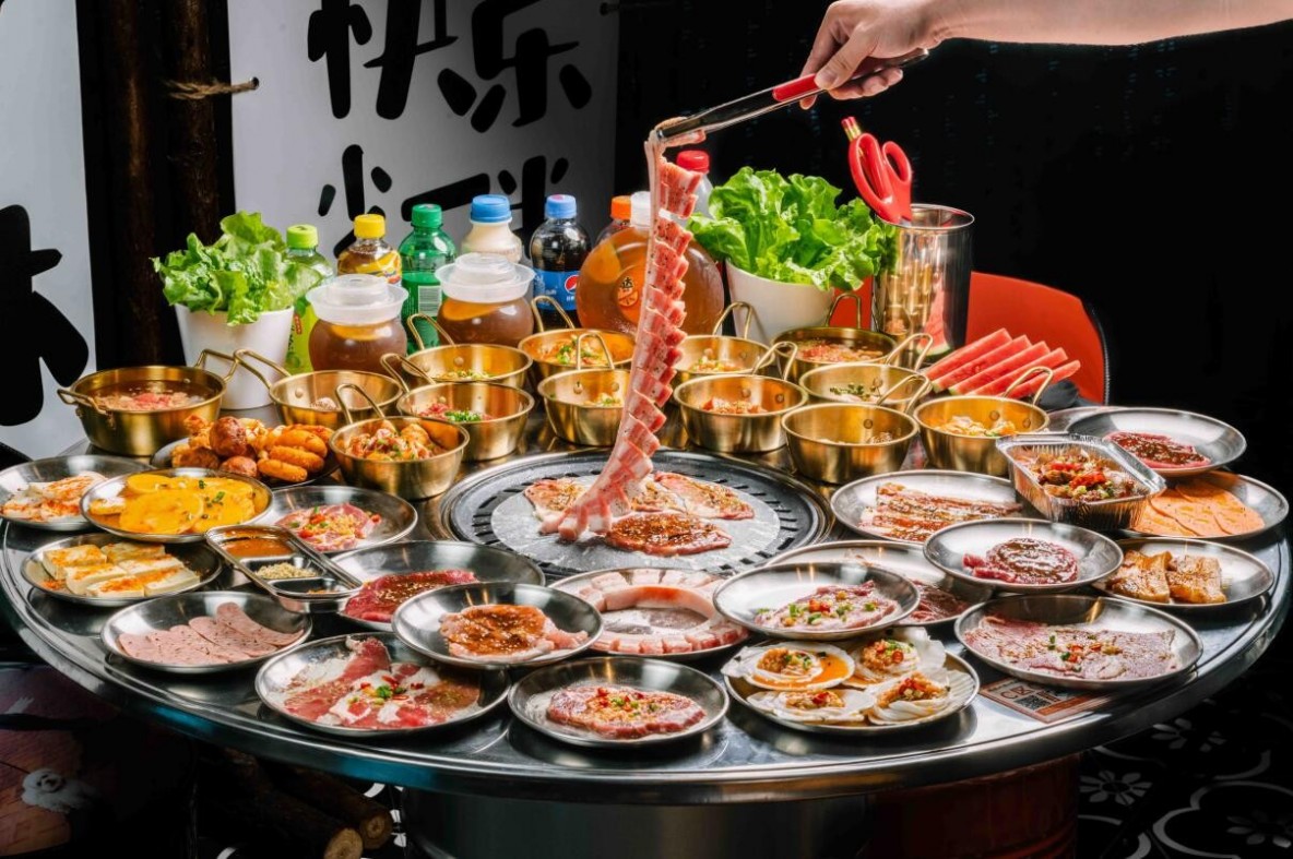 破破烂烂的烤肉店加盟