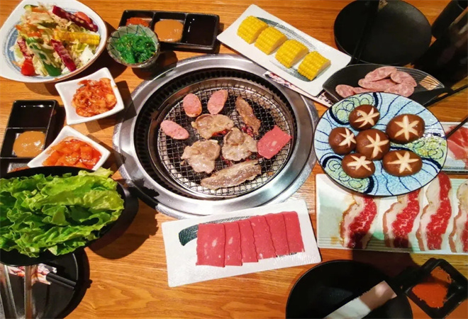 雪屋炭火烧肉 雪屋炭火烧肉