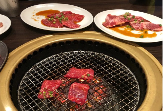 牛大人烤肉 牛大人烤肉