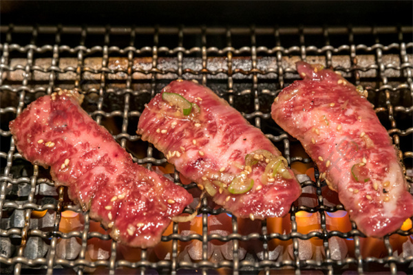 烧肉本铺和牛烤肉加盟