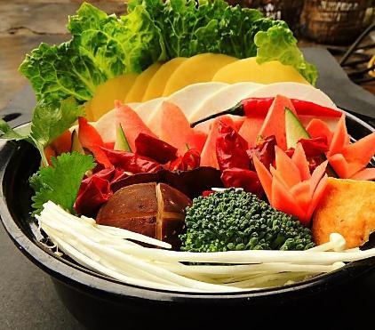 串串很忙骨头麻辣烫加盟