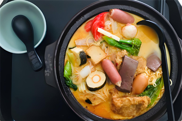 佳乐麻辣烫加盟