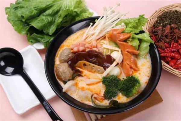 吕啊婆麻辣烫加盟