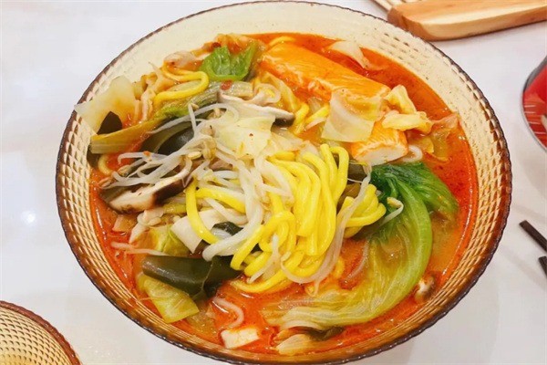 敢秀麻辣烫加盟