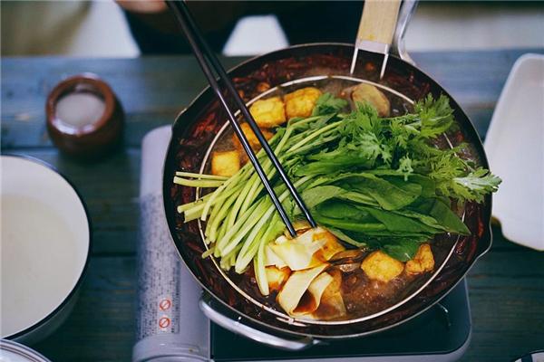 麻辣馋师麻辣烫加盟