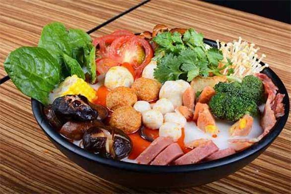 李海龙麻辣烫加盟