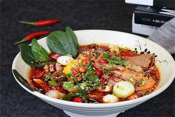 杰缘麻辣烫加盟