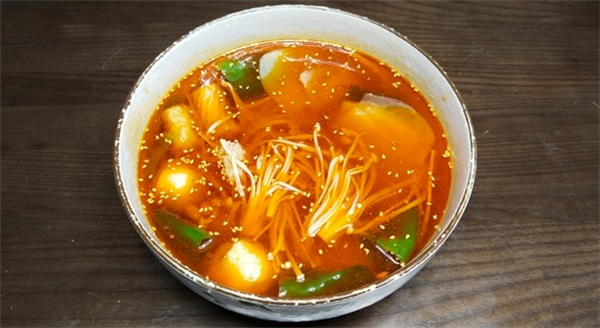 烫道麻辣烫加盟