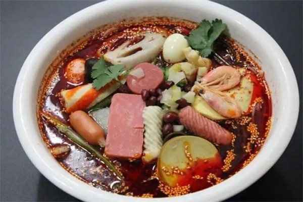 串签麻辣烫锅加盟