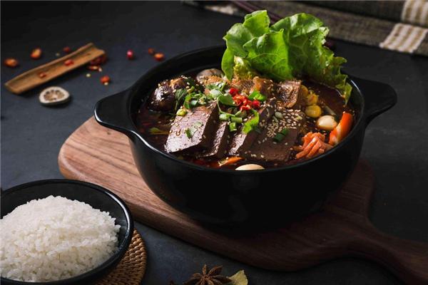 辣美美麻辣烫加盟