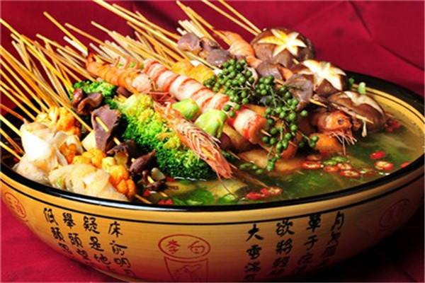 贝嫂麻辣烫加盟