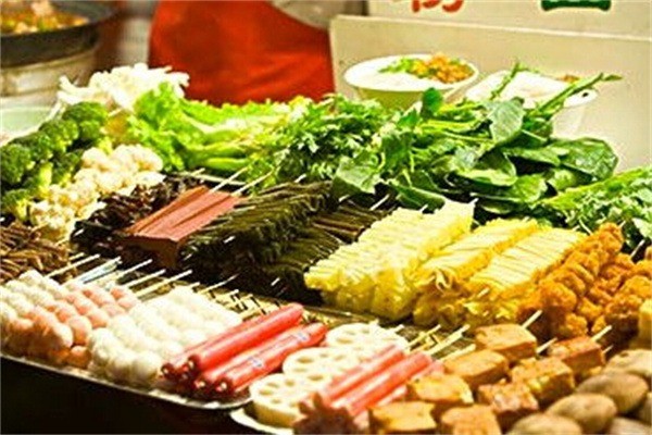 翔飞麻辣烫加盟