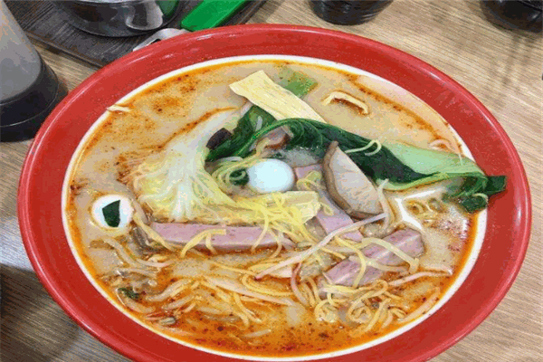 火辣椒麻辣烫加盟