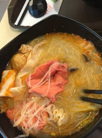 辣姐当家麻辣烫加盟