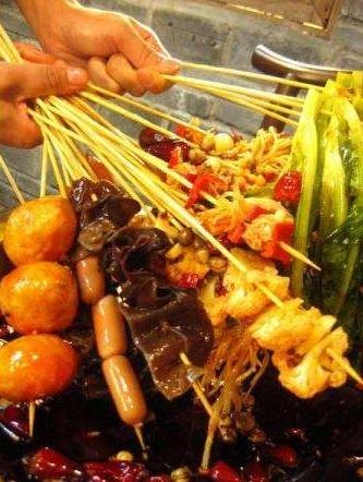 串串王麻辣烫加盟