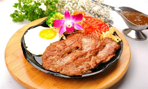 仕朋莱牛排加盟