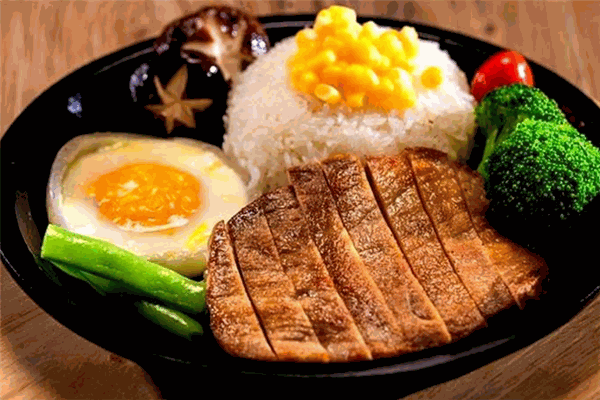 黑椒小镇牛排饭加盟
