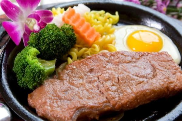 仟佰味牛排加盟