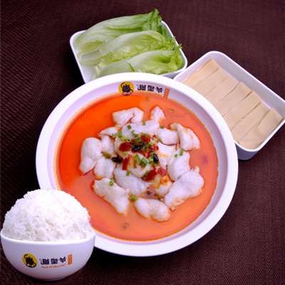 十三椒酸菜鱼加盟