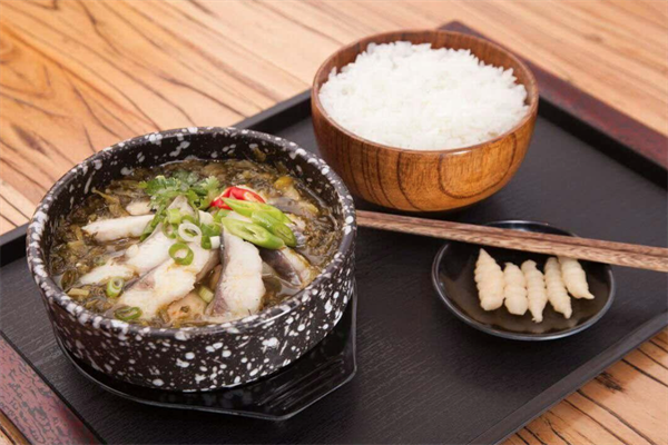 辣一绝酸菜鱼加盟