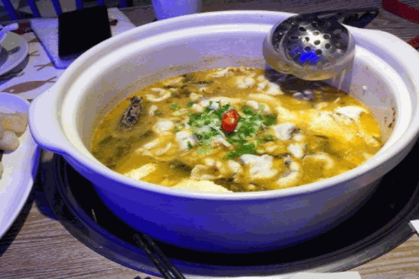 鸿福酸菜鱼加盟