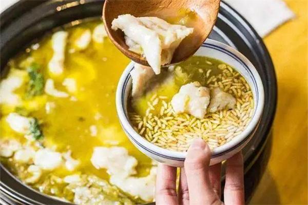 于小鮮酸菜鱼米饭加盟