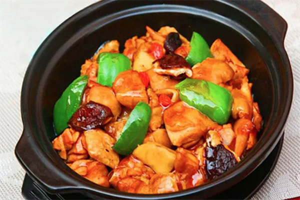 烩昌百味黄焖鸡米饭加盟