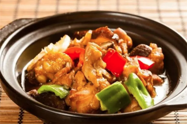 凝香阁黄焖鸡米饭加盟