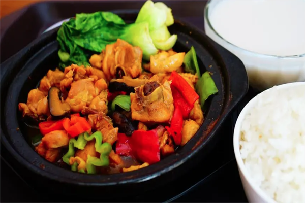 李师傅黄焖鸡米饭加盟