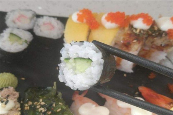 缘见寿司加盟