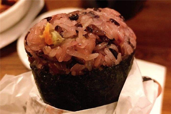 啊米山饭团加盟
