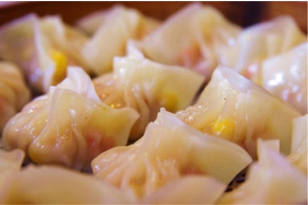 光头佬爽滑饺子王咸骨煲仔粥加盟
