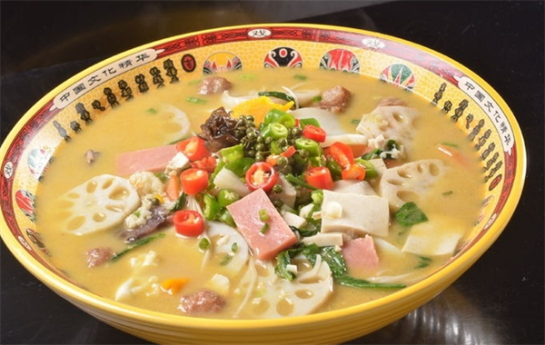 即时捞骨汤冒菜加盟