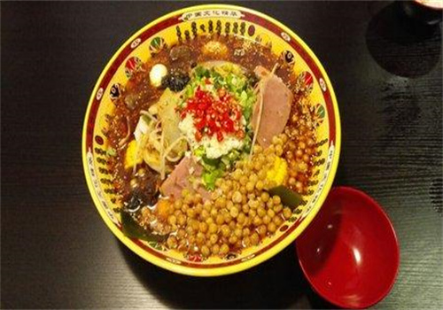 小橙冒菜加盟