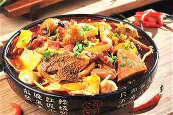 周师兄火锅冒菜加盟