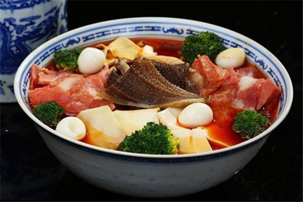 一招鄉火锅冒菜加盟