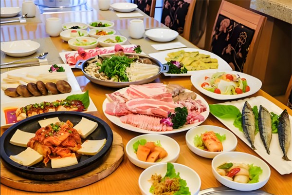 乐柚炭烤韩国料理加盟