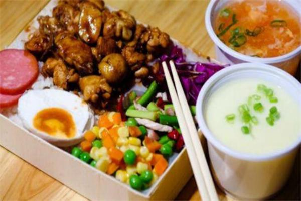 香格瑞拉日料铁板烧加盟