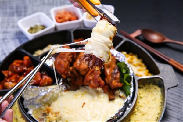 小本家韩国料理加盟