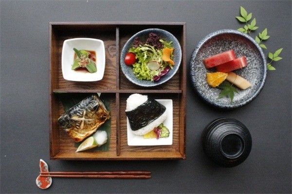浅草屋日料加盟