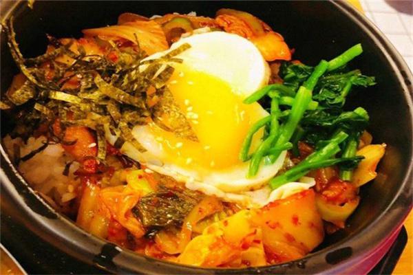 品香料理加盟