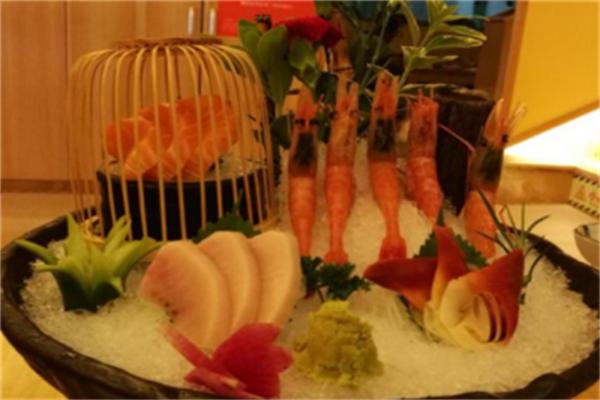 烧鸟本阵料理加盟