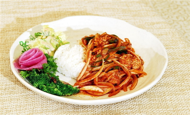 山茶花韩国家庭料理加盟